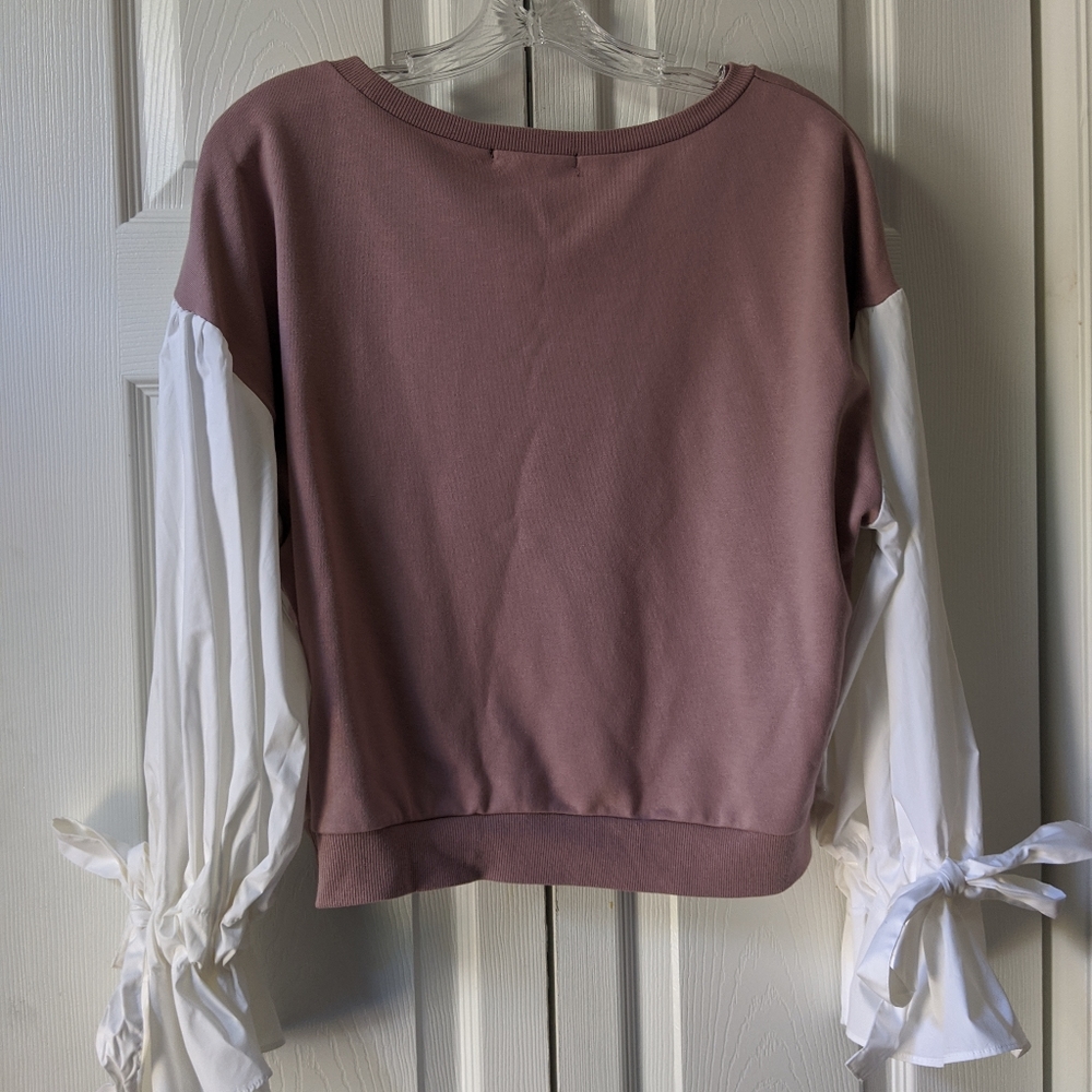 Mauve Sweatshirt with shirt sleeves and bows